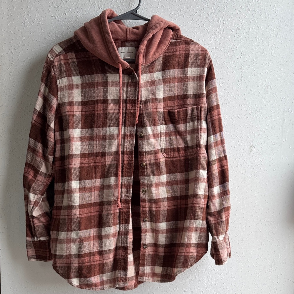 American Eagle Outfitters Plaid Button Down Shirt